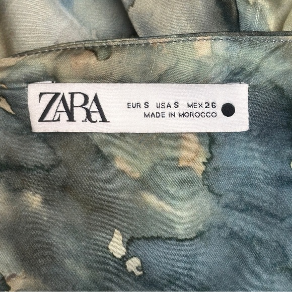 ZARA PRINTED HALTER DRESS LIMITED EDITION BLUE SIZE SMALL - Picture 4 of 11